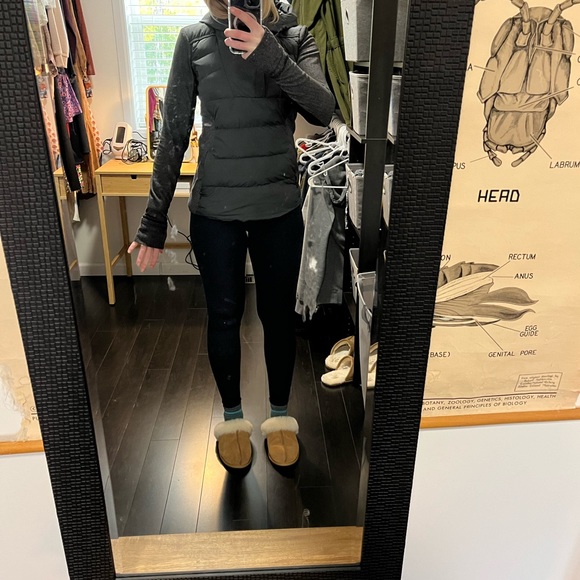 Lululemon Down Pullover - Picture 2 of 14